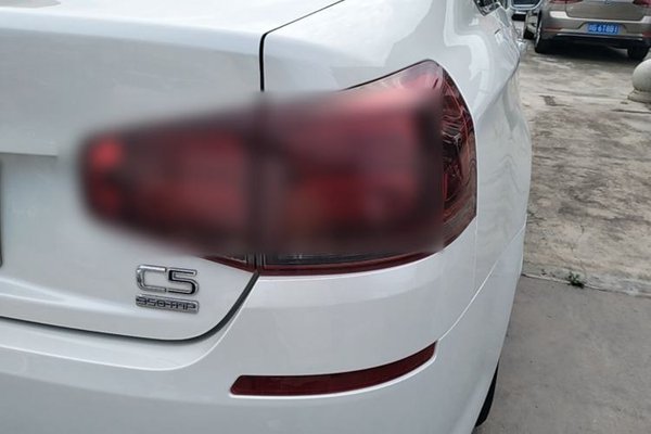 Citroen C5 2017, 82000 км, за 7913 USD - фото 9