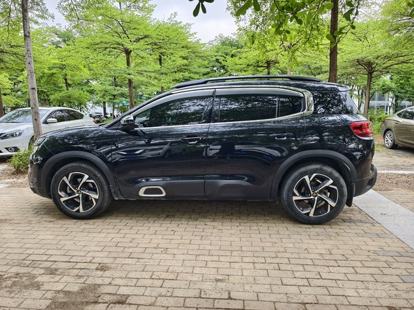 Citroen C5 AIRCROSS 2017, 95500 км, за 7542 USD