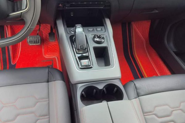 Citroen C5 AIRCROSS 2017, 93500 км, за 9437 USD - фото 16