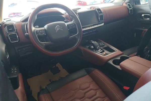 Citroen C5 AIRCROSS 2017, 64100 км, за 9427 USD - фото 13