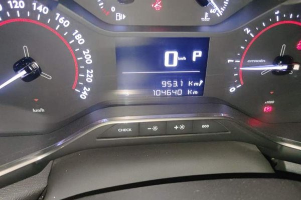 Citroen C5 AIRCROSS 2019, 104600 км, за 6118 USD - фото 13