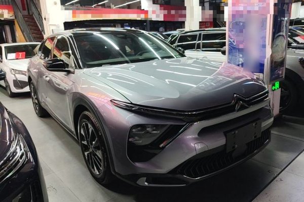 Citroen C5 X 2021, 19400 км, за 13716 USD