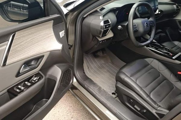 Citroen C5 X 2021, 87800 км, за 14086 USD - фото 18