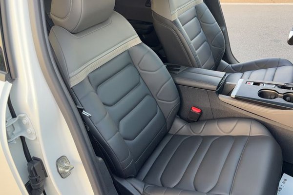 Citroen C5 X 2021, 66200 км, за 14030 USD - фото 22