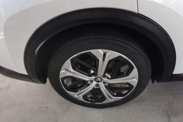 Citroen C5 X 2021, 66200 км, за 14030 USD