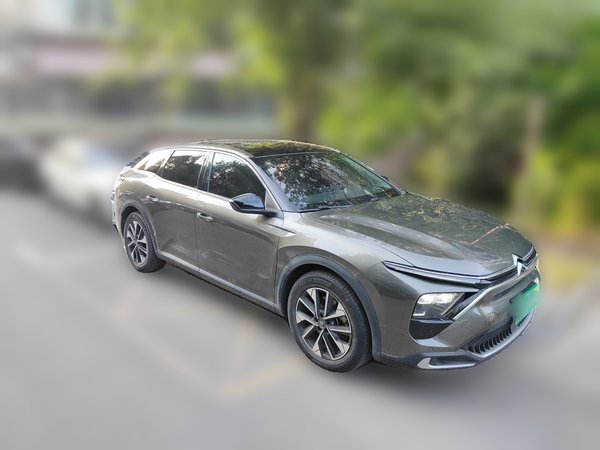 Citroen C5 X 2023, 20900 км, за 15536 USD
