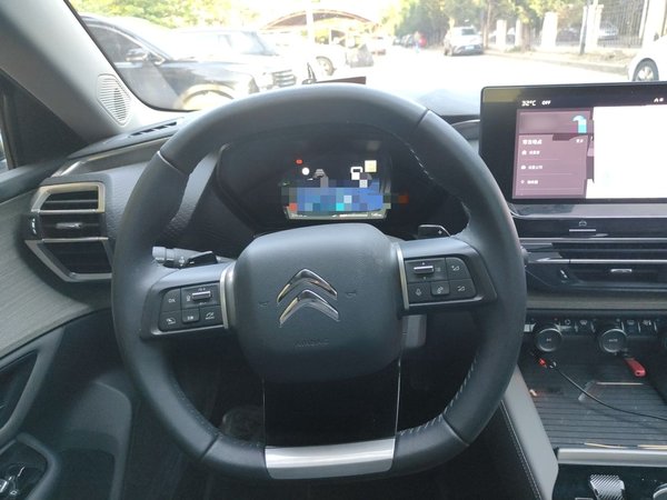 Citroen C5 X 2023, 20900 км, за 15536 USD - фото 11