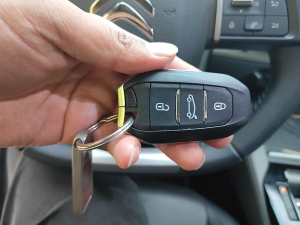 Citroen C5 X 2023, 20900 км, за 15536 USD - фото 9