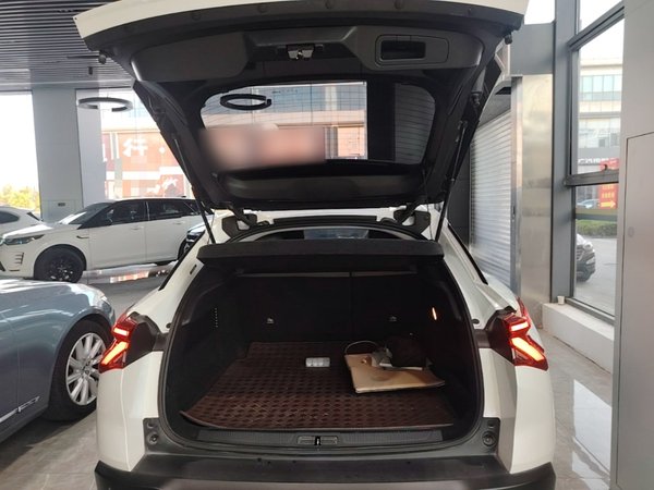 Citroen C5 X 2023, 34100 км, за 14573 USD - фото 22