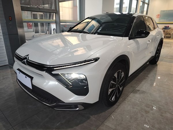 Citroen C5 X · 2023 год
