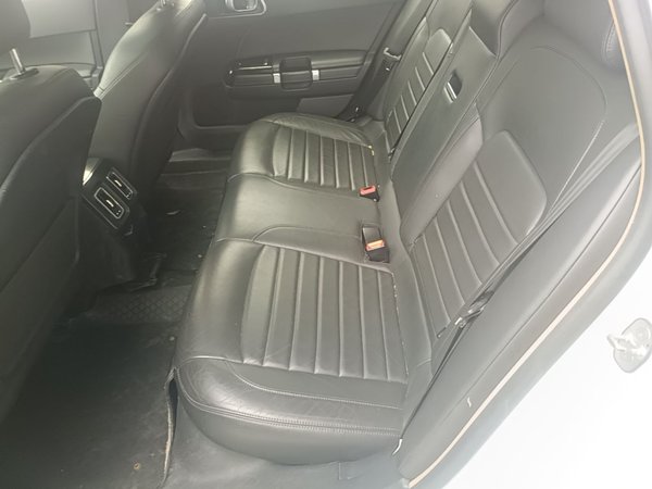 Citroen C6 2017, 150500 км, за 7509 USD - фото 20