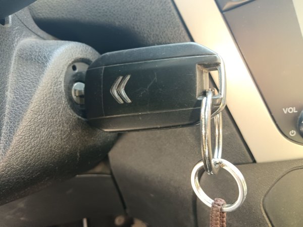 Citroen Elysee 2014, 195300 км, за 3073 USD - фото 9