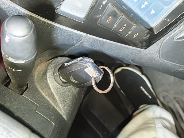 Citroen Elysee 2014, 196300 км, за 2769 USD - фото 9