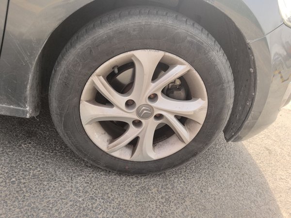 Citroen Elysee 2014, 79300 км, за 2836 USD - фото 8