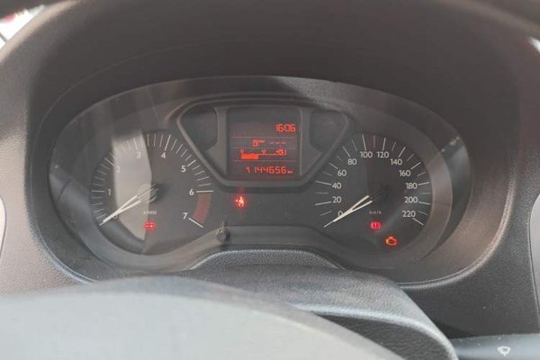 Citroen Elysee 2014, 144600 км, за 2640 USD - фото 12