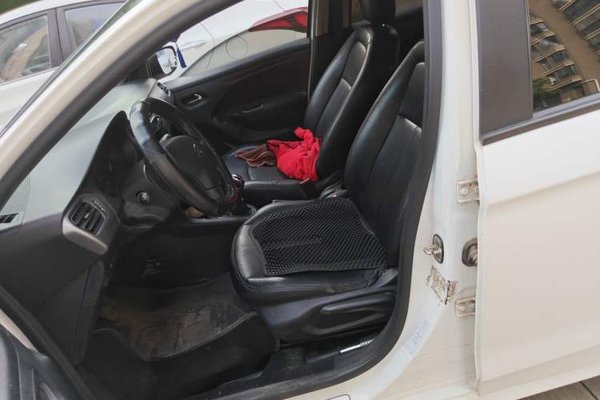 Citroen Elysee 2014, 144600 км, за 2640 USD - фото 16
