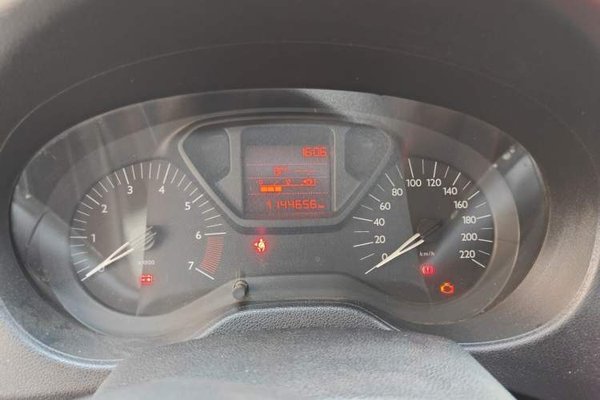 Citroen Elysee 2014, 144600 км, за 2640 USD - фото 13
