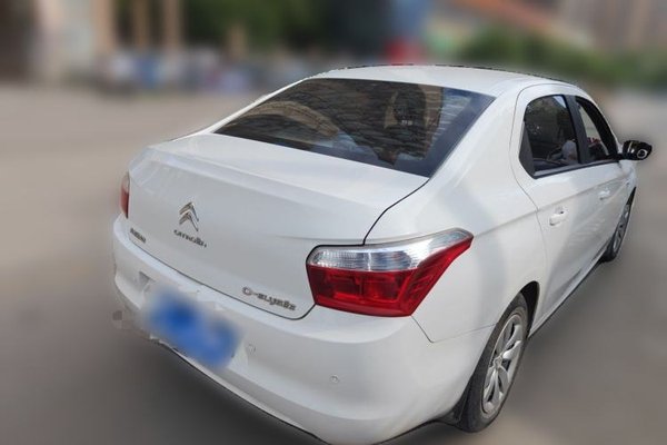 Citroen Elysee 2014, 144600 км, за 2640 USD - фото 6