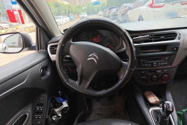 Citroen Elysee 2014, 144600 км, за 2640 USD - фото 11