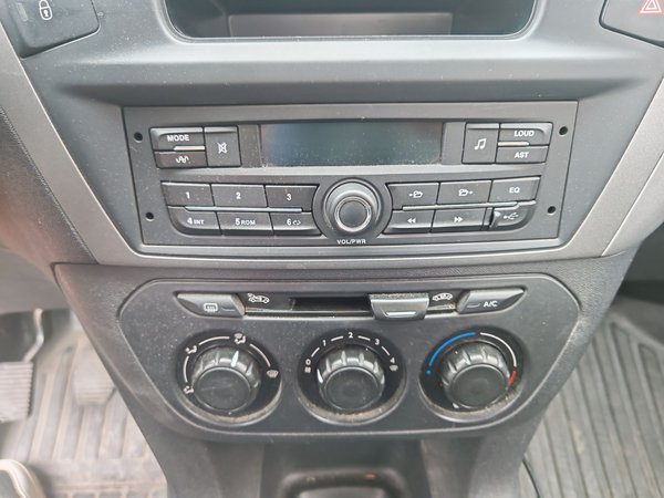 Citroen Elysee 2015, 60200 км, за 3943 USD - фото 16