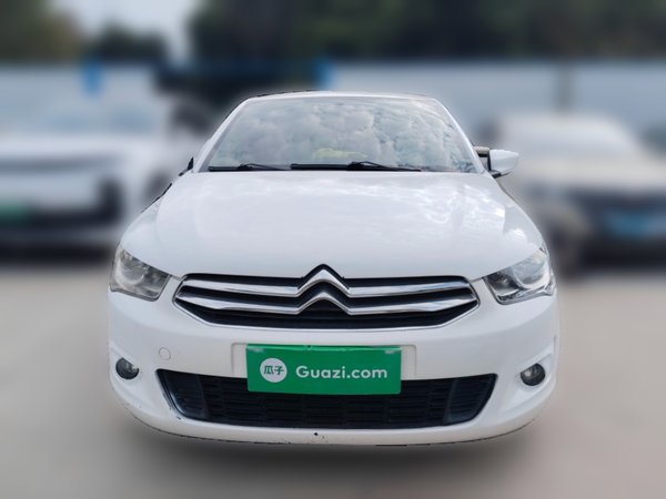 Citroen Elysee 2015, 15900 км, за 3850 USD