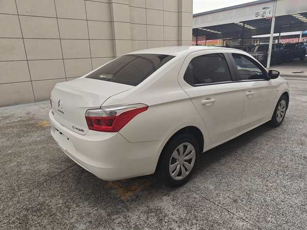 Citroen Elysee 2016, 130500 км, за 3700 USD - фото 7