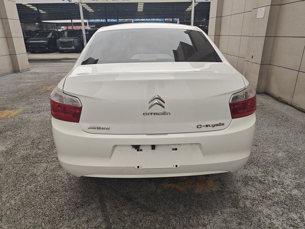 Citroen Elysee 2016, 130500 км, за 3700 USD - фото 6