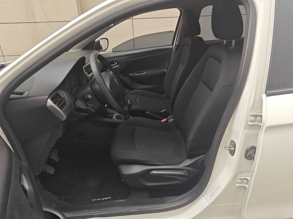 Citroen Elysee 2016, 130500 км, за 3700 USD - фото 16