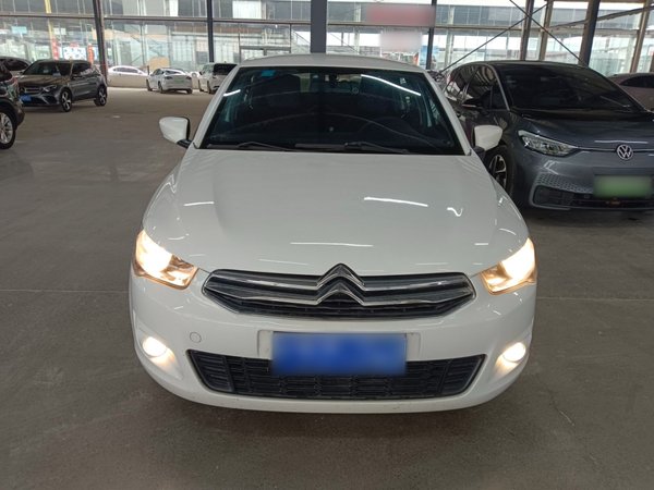 Citroen Elysee 2016, 142600 км, за 3872 USD