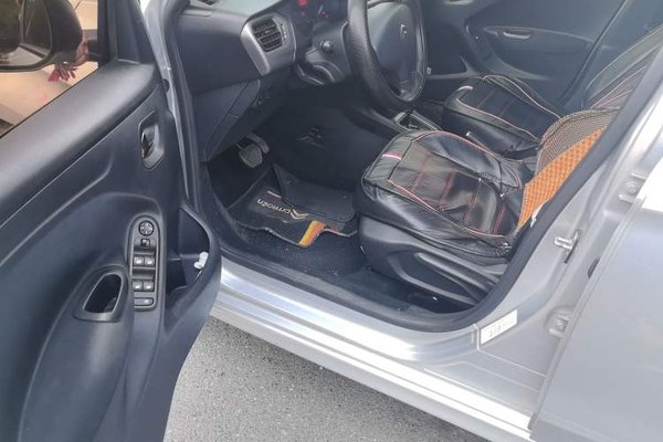 Citroen Elysee 2016, 155500 км, за 3071 USD - фото 16