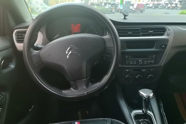 Citroen Elysee 2016, 155500 км, за 3071 USD - фото 10