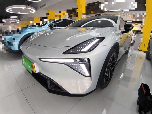Deepal L06 · 2026 год