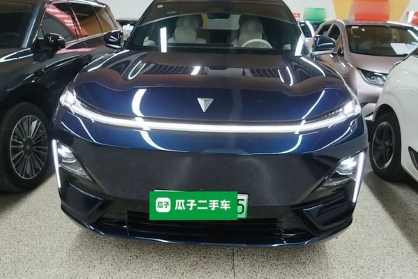 Deepal S09 2025, 11600 км, за 32652 USD