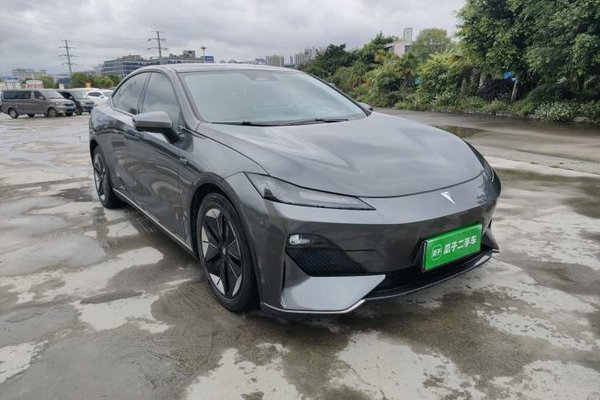 Deepal SL03 2022, 59000 км, за 12615 USD