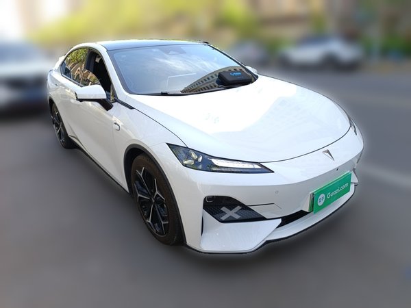 Deepal SL03 2024, 25300 км, за 14221 USD