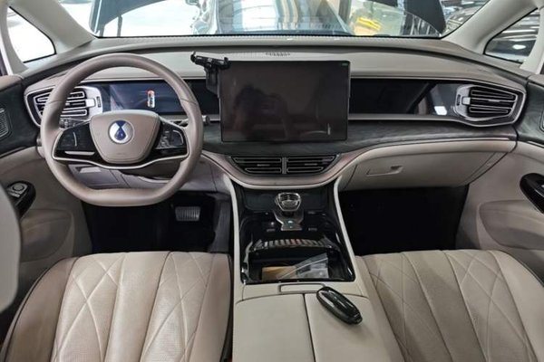 Denza D9 2022, 74300 км, за 31007 USD - фото 12