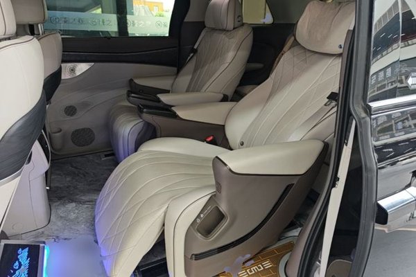 Denza D9 2022, 74300 км, за 31007 USD - фото 20
