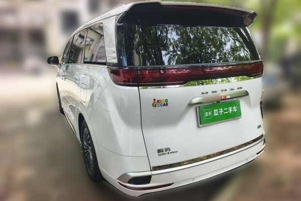 Denza D9 2022, 16500 км, за 36405 USD