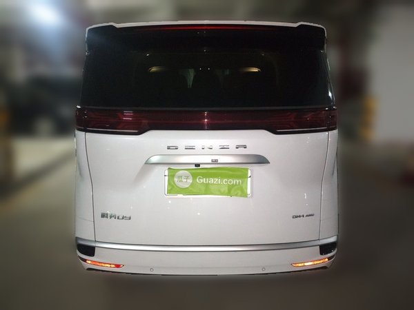 Denza D9 2022, 49600 км, за 32696 USD