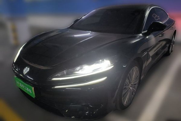 Denza Z9 · 2024 год