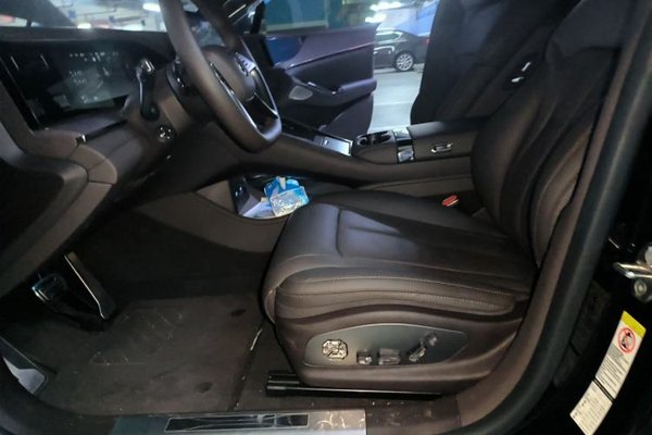 Denza Z9 2024, 4200 км, за 34175 USD - фото 15