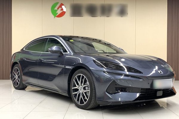 Denza Z9 2024, 12300 км, за 32943 USD - фото 13