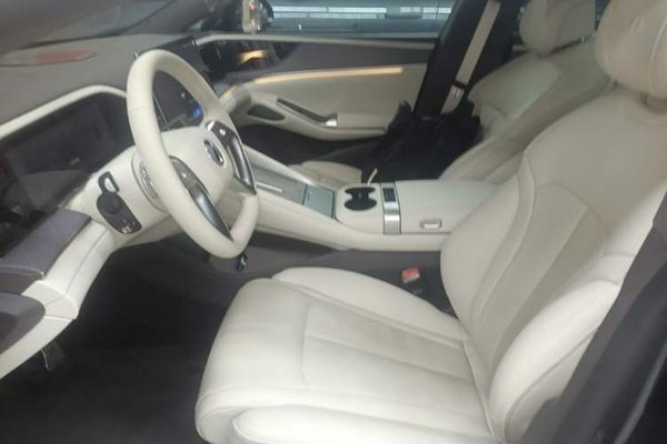 Denza Z9 2024, 12300 км, за 32943 USD - фото 22