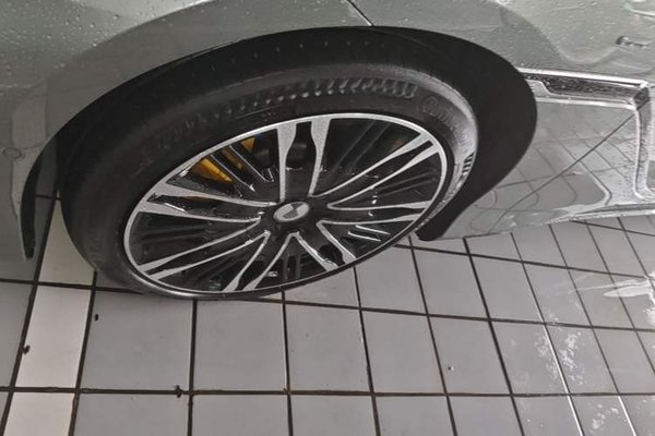 Denza Z9GT 2024, 17800 км, за 41317 USD - фото 10