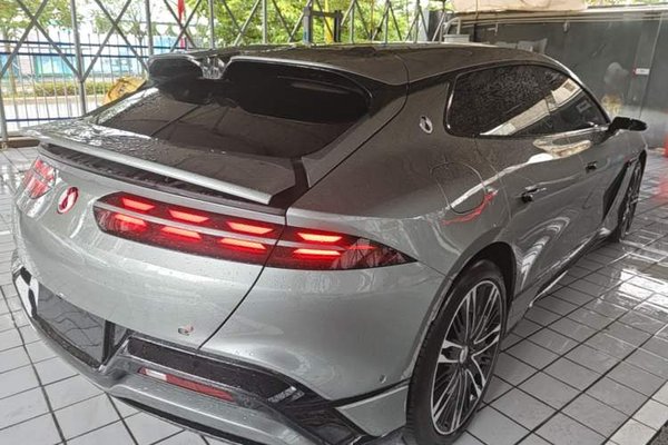 Denza Z9GT 2024, 17800 км, за 41317 USD - фото 4
