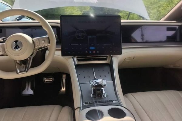 Denza Z9GT 2024, 9100 км, за 38038 USD - фото 15