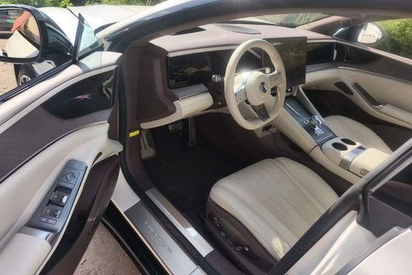 Denza Z9GT 2024, 9100 км, за 38038 USD - фото 18