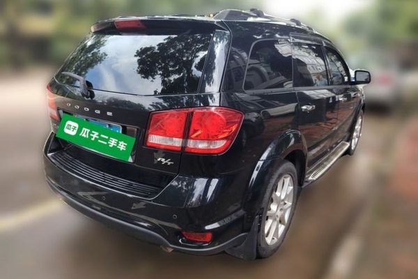 Dodge Journey 2013, 110300 км, за 5760 USD