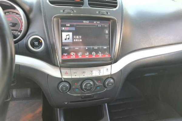 Dodge Journey 2015, 89800 км, за 6996 USD - фото 13