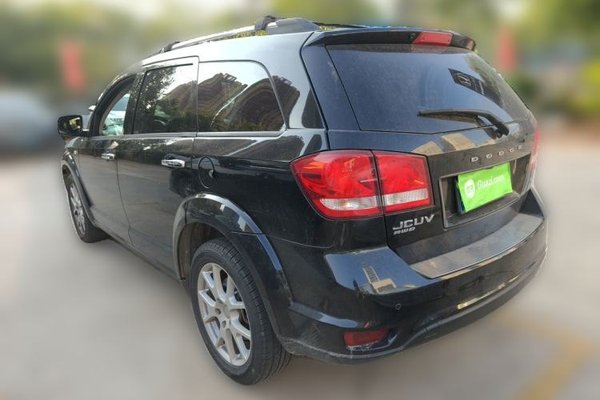 Dodge Journey 2015, 89800 км, за 6996 USD